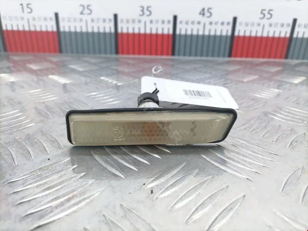 Повторитель передний 63132492180, 63137164490