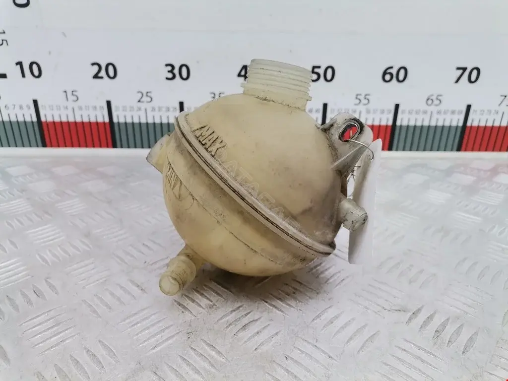 Расширительный бачок 1323W7, 1400474380