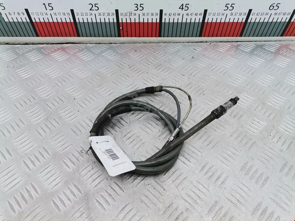 Трос ручника 00482301, 030236, 050235
