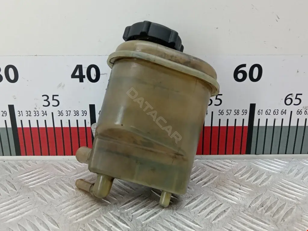 Бачок гидроусилителя 1342472, XS713R700AF