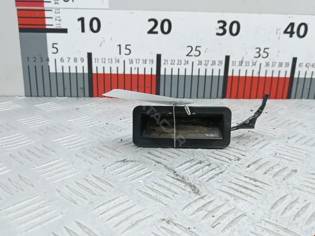 Ручка крышки багажника 1327729, 1328193, 1336331