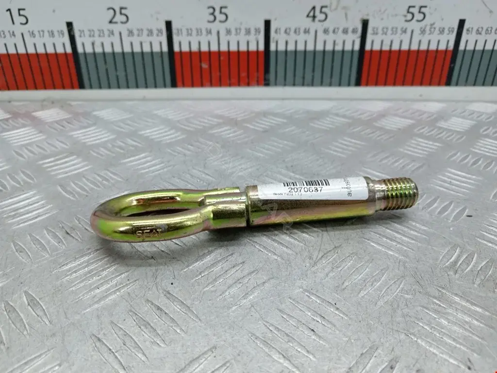 Крюк буксировочный 00X11528, 00X11529, 01052314