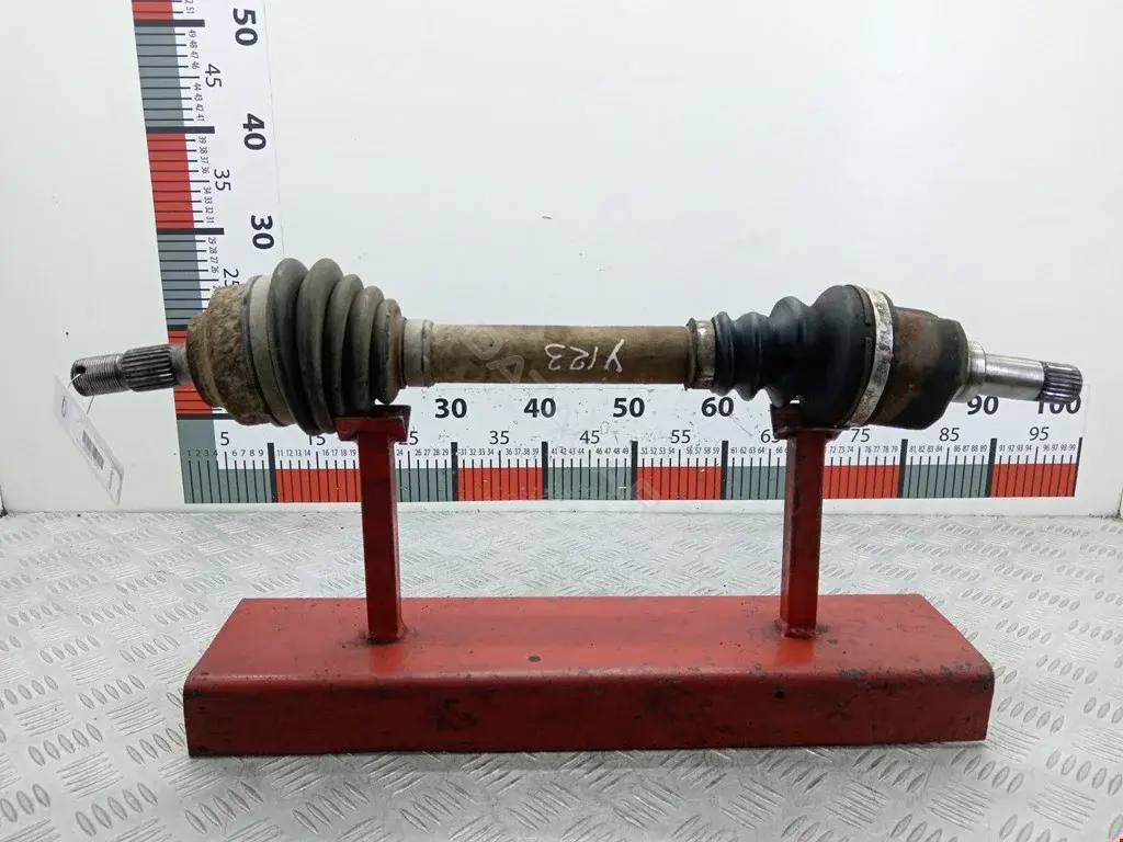 Приводной вал / Полуось 3272FP, CI3287, CO2222A