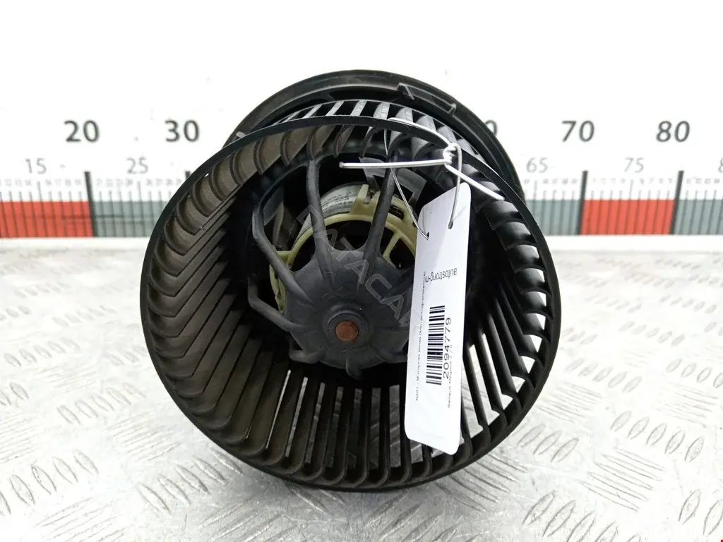 Моторчик печки 0011016748, 069412289010, 0917181
