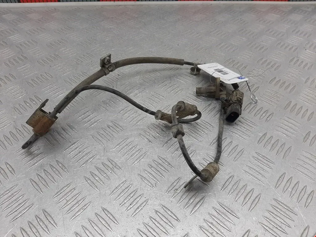 Датчик АБС 2100673