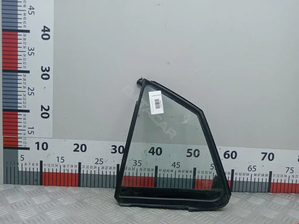 Стекло двери G21B73511