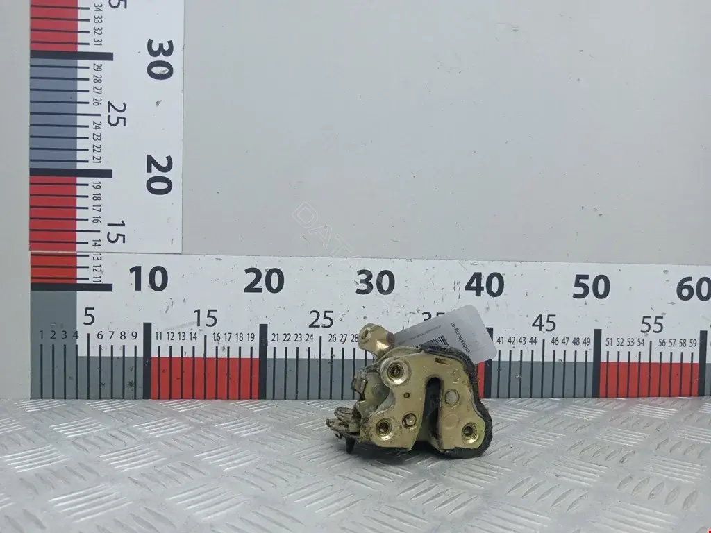 Замок двери 8255350J01