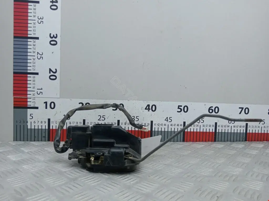 Замок двери 24092158, 9135L4