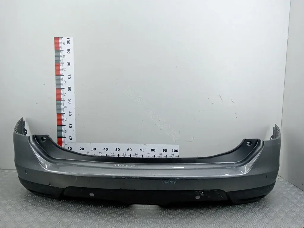 Задний бампер 16XT950, 850224CM0H, 850224CN0H