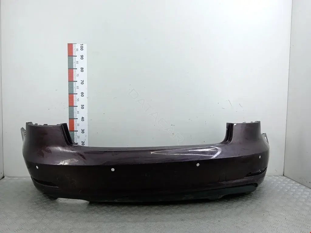 Задний бампер 8V4807511C
