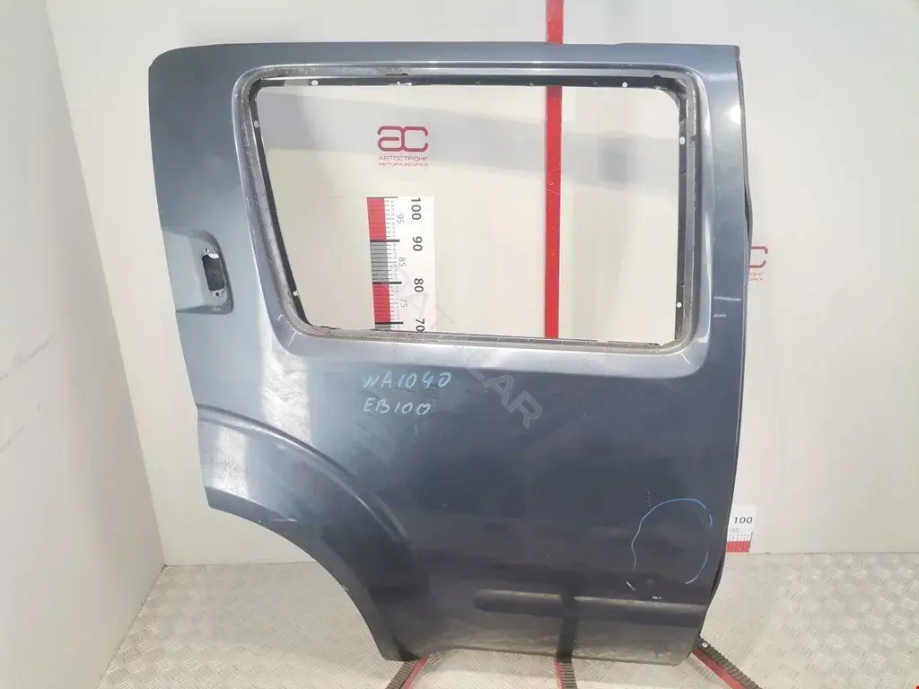 Дверь 82100EB330