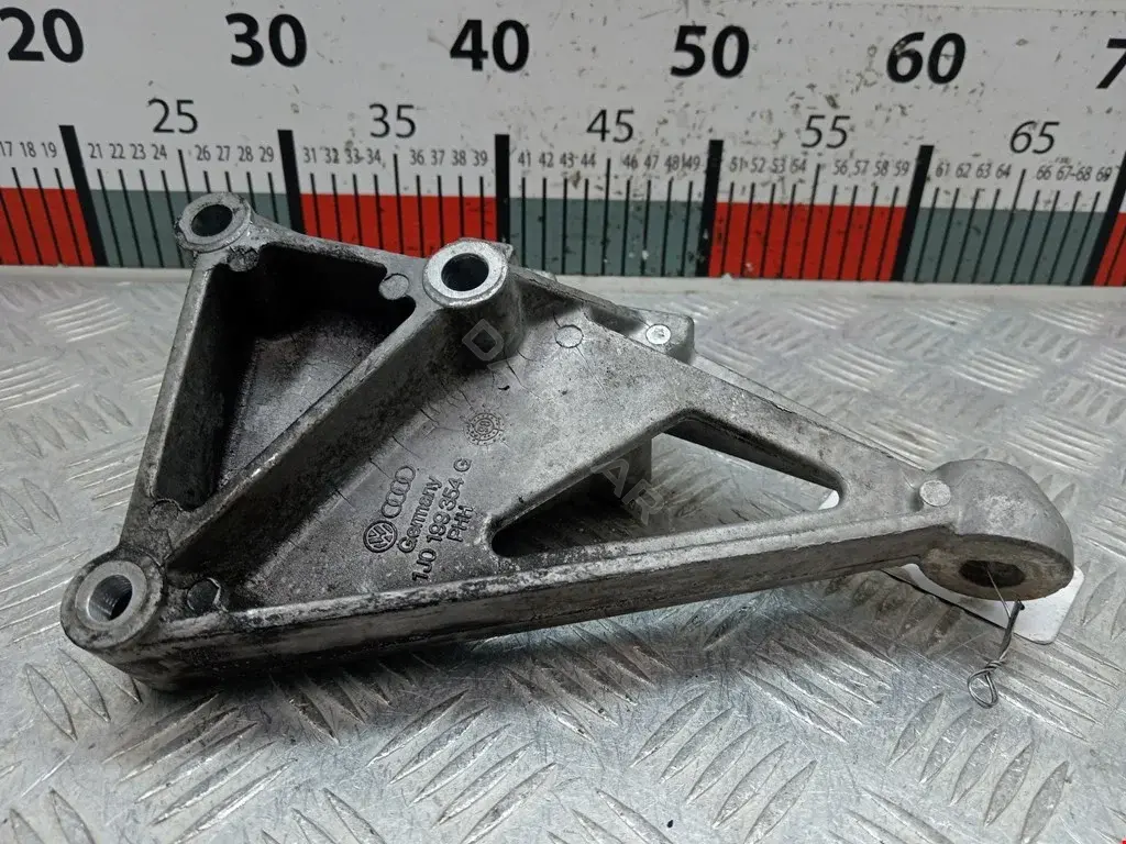 Кронштейн двигателя 1J0199354G