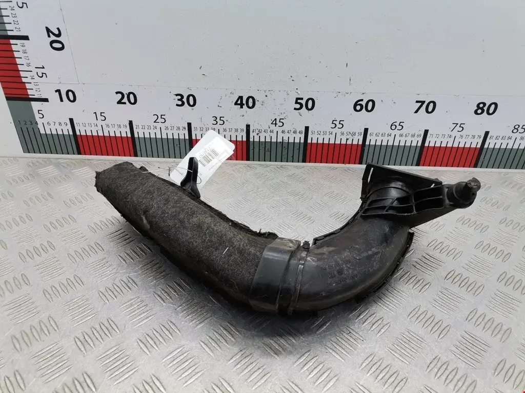 Воздуховод 6G929A675BC, 6H5217F017BC