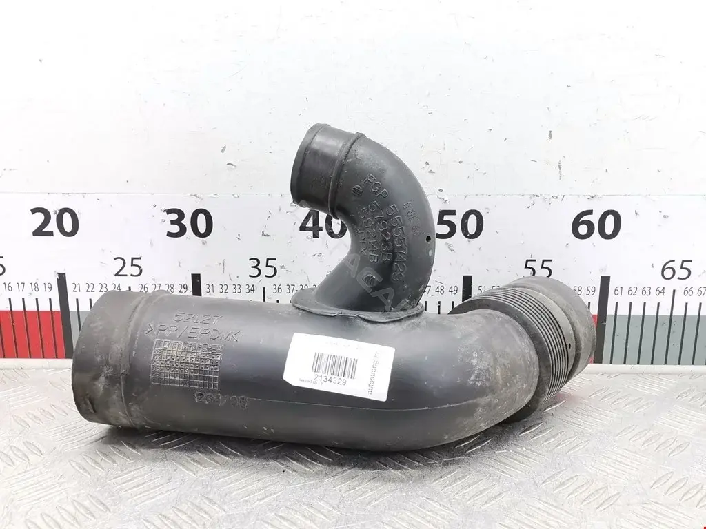 Патрубок воздушный 55352724
