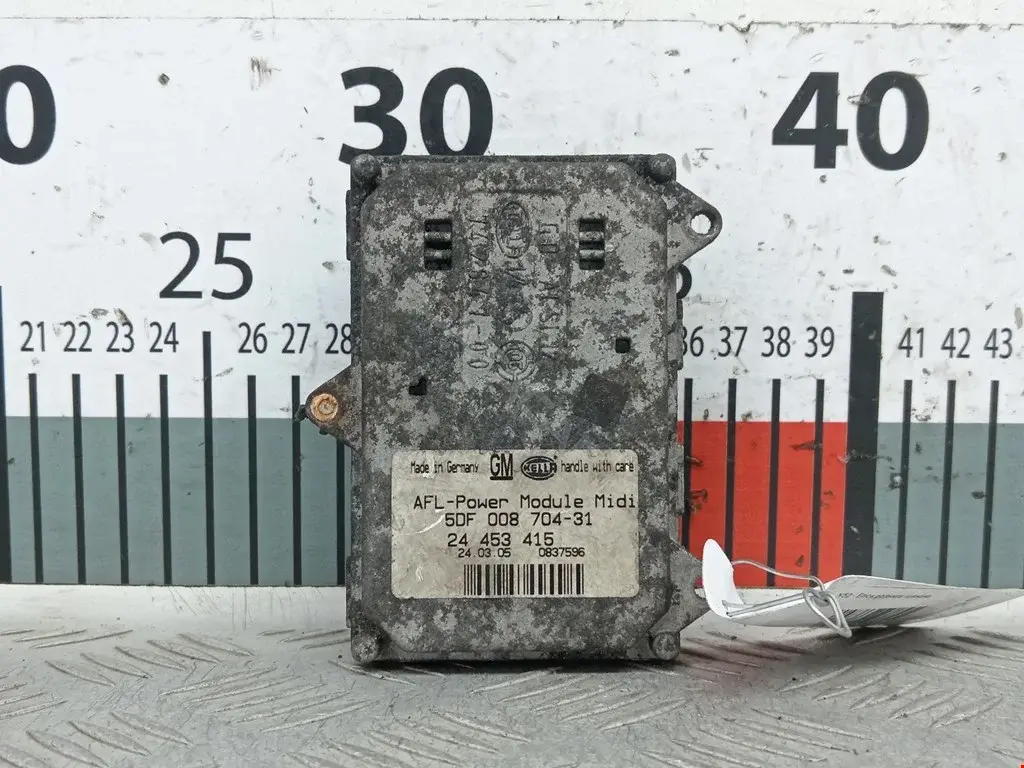Блок розжига ксенона 24453415, 5DF008704-31