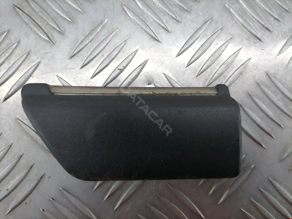 Молдинг крыла MR11139