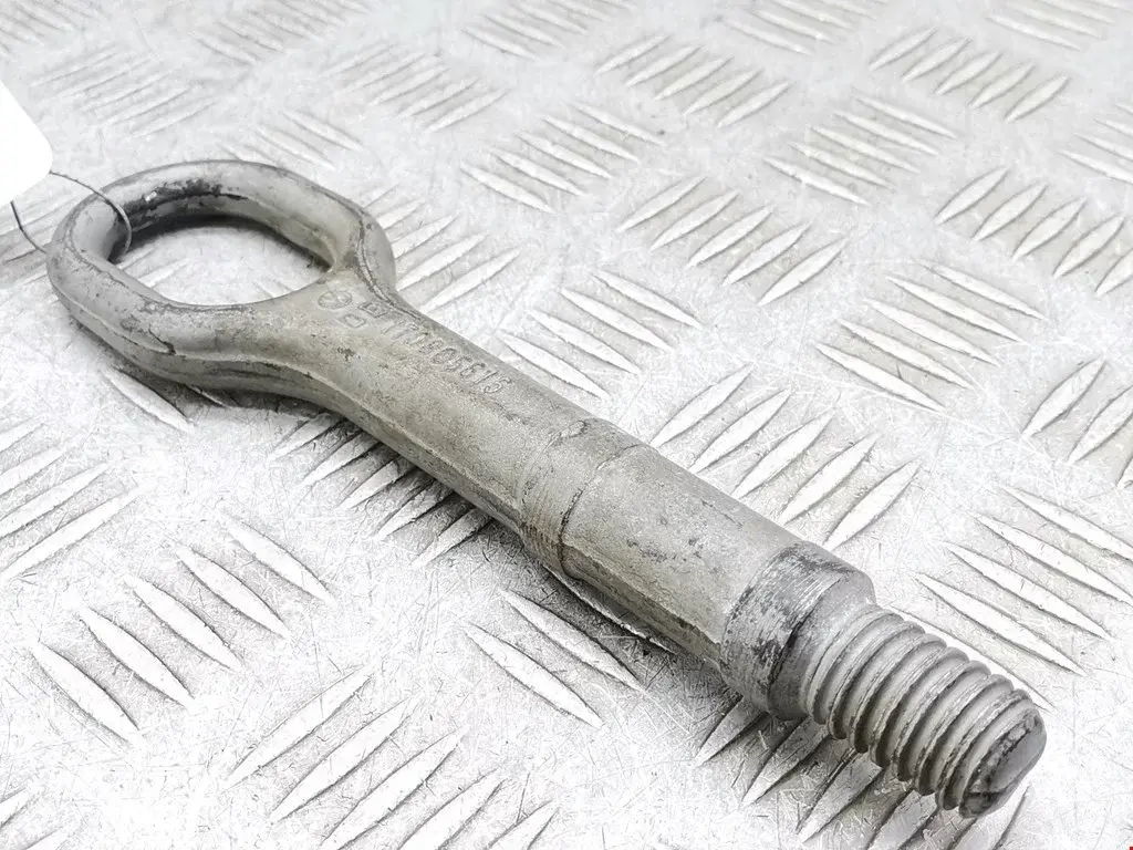 Крюк буксировочный 00X11526, 100A11314, 127CE2463