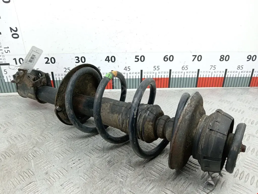Стойка передняя 6001550701, 8200748984, G32891LR