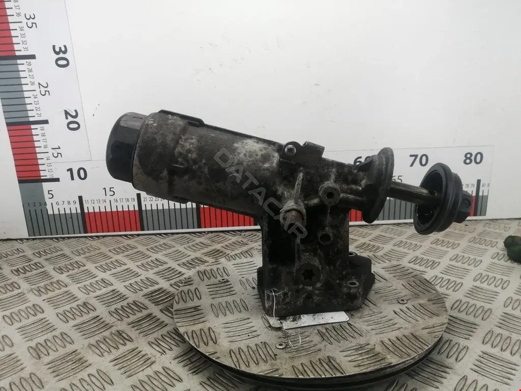 Корпус масляного фильтра 038115387C, 038115387D, 038115387E