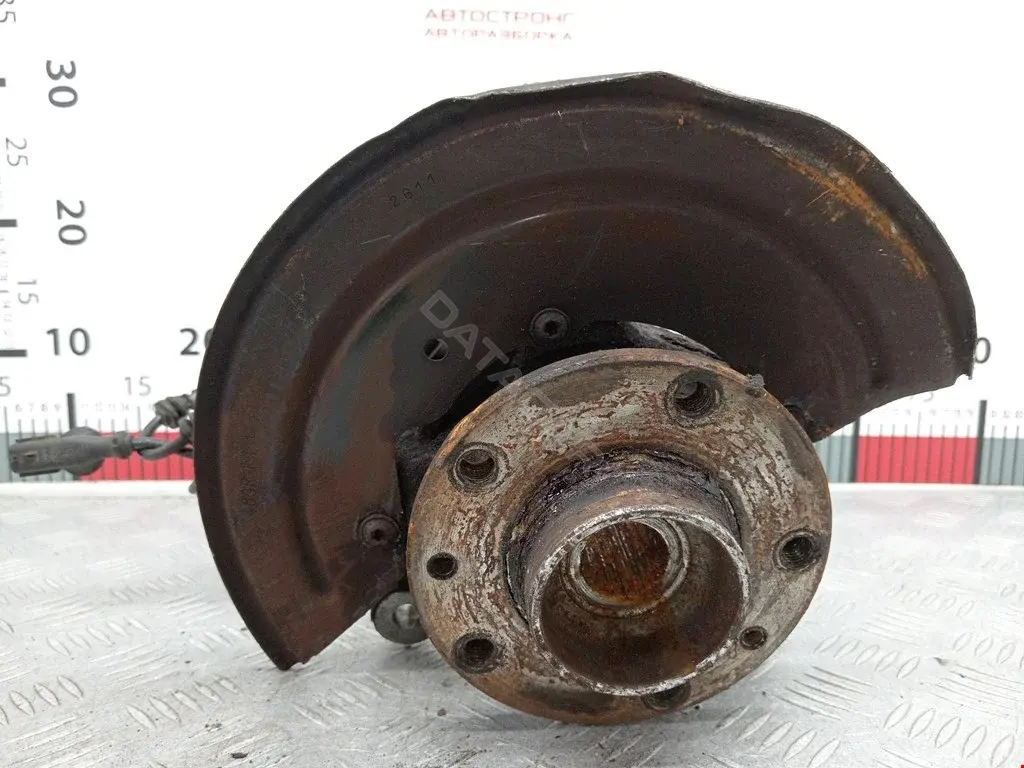 Ступица колеса 402021241R