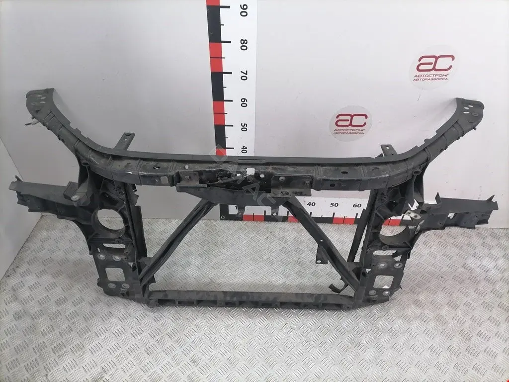 Панель передняя 4L0805594