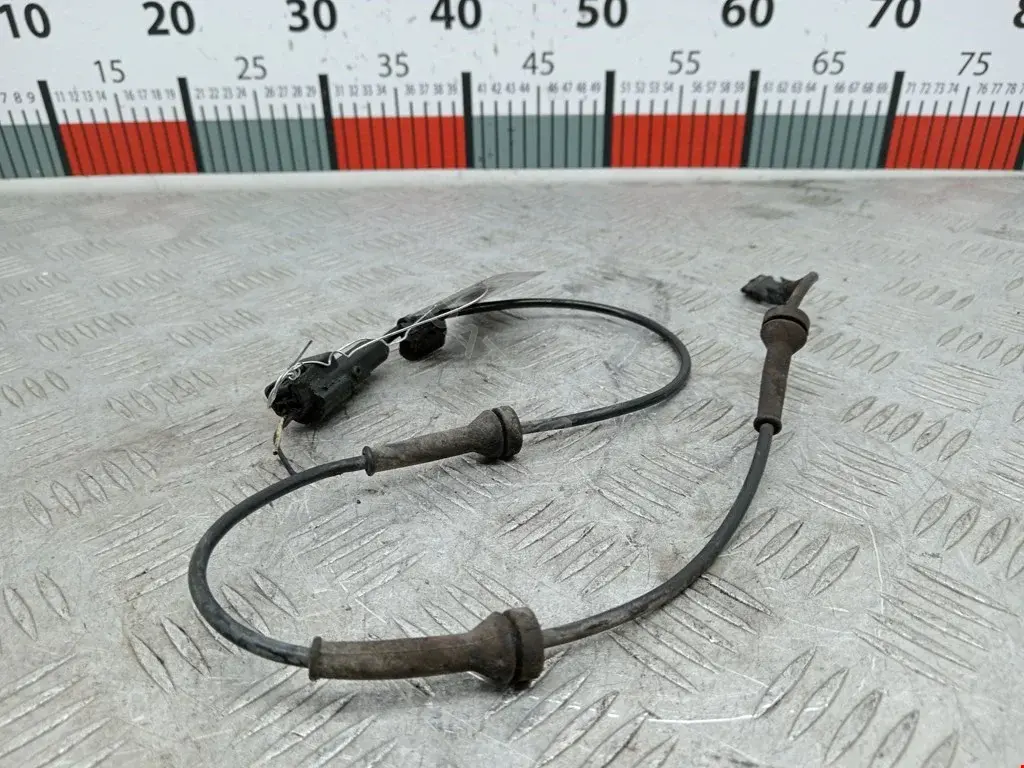Датчик АБС 058368B, 0665582SX, 06S371