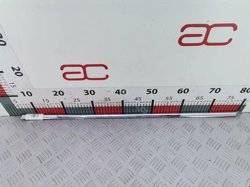 Молдинг двери 3C0853753C, 3C08549499B9, 3C0854949A