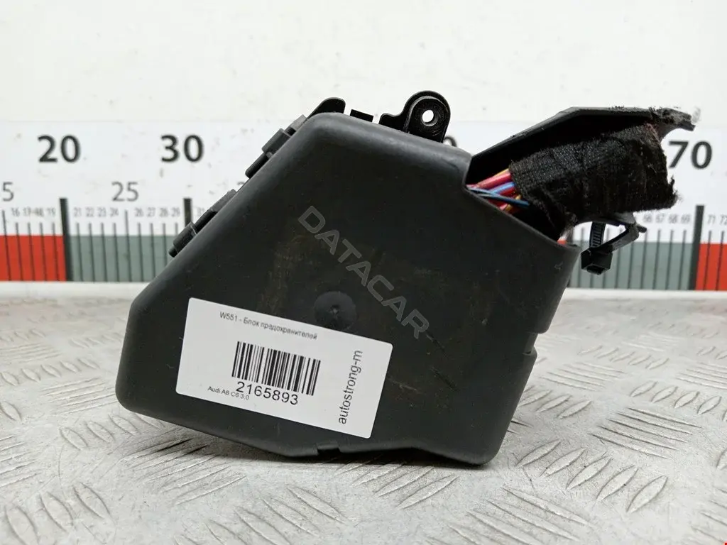 Блок предохранителей 8D2941824