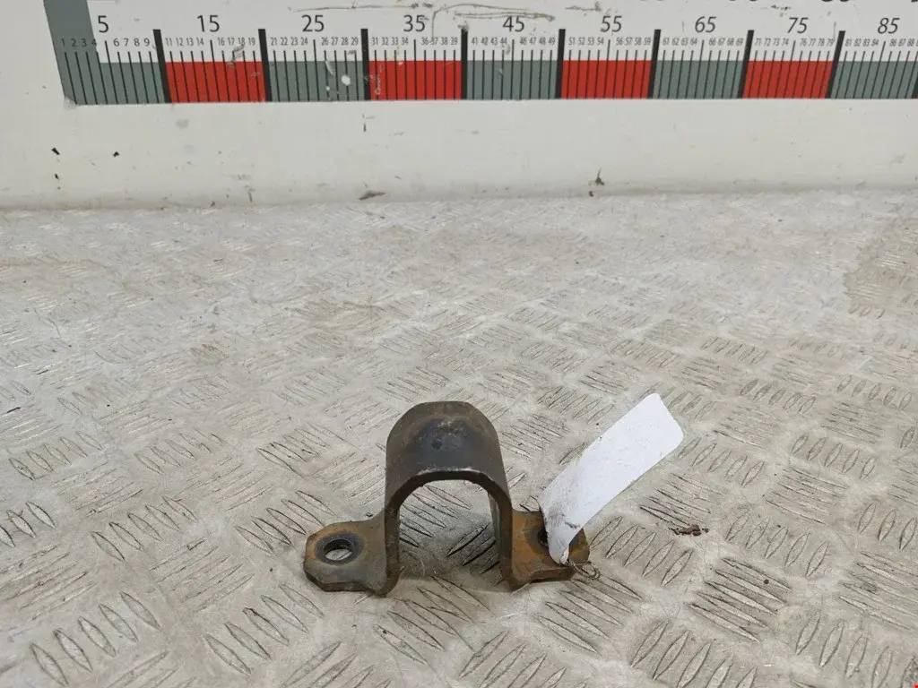 Кронштейн стабилизатора 1S715488AC