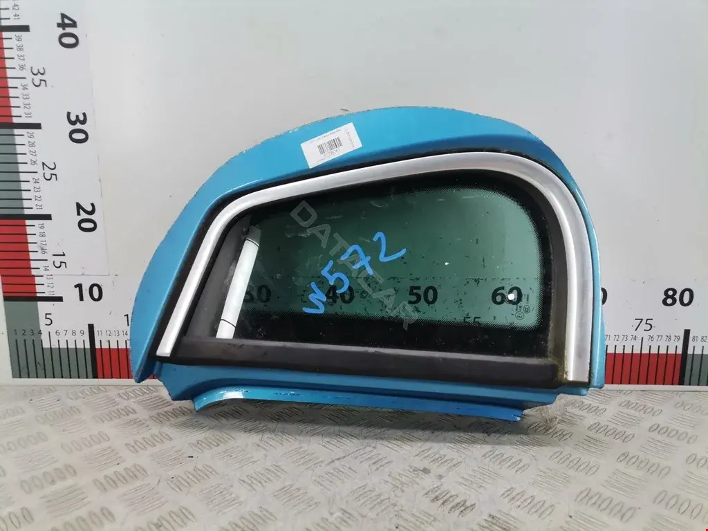 Стекло двери 5N0845041S