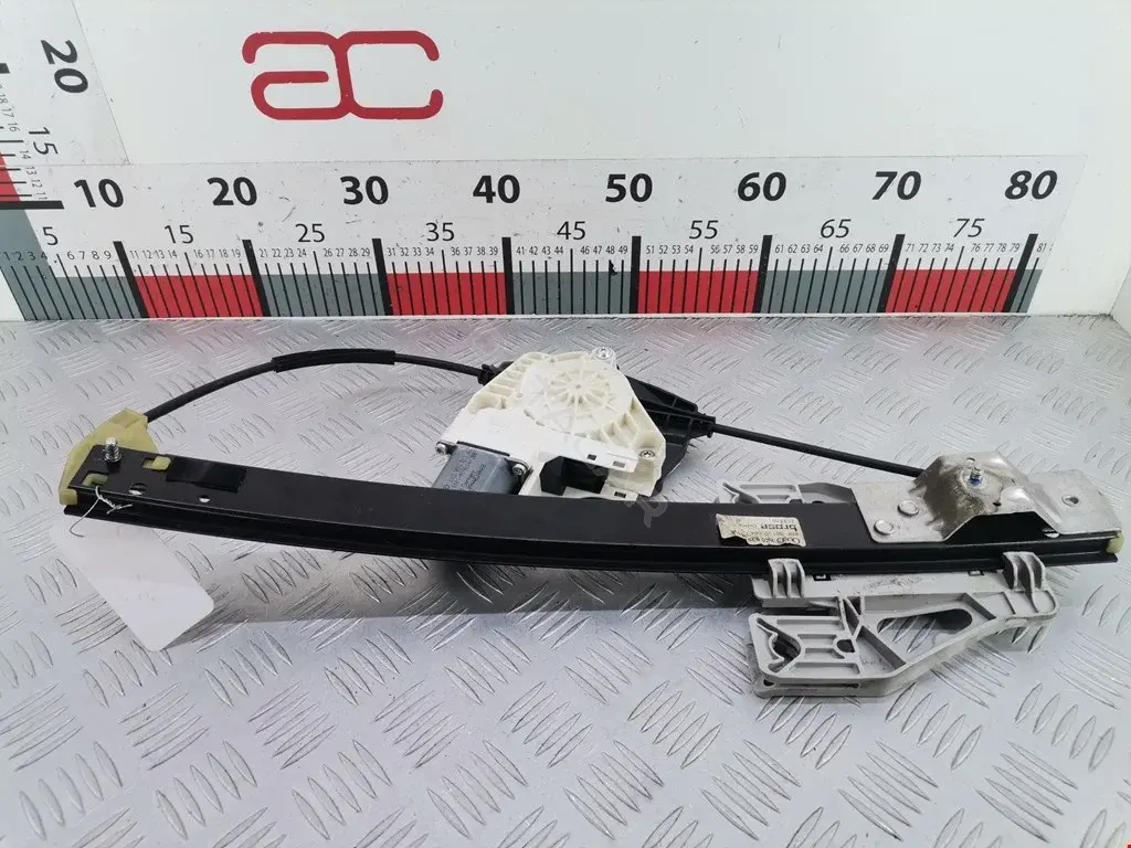 Стеклоподъемник 00291901, 01SKV583, 0327263