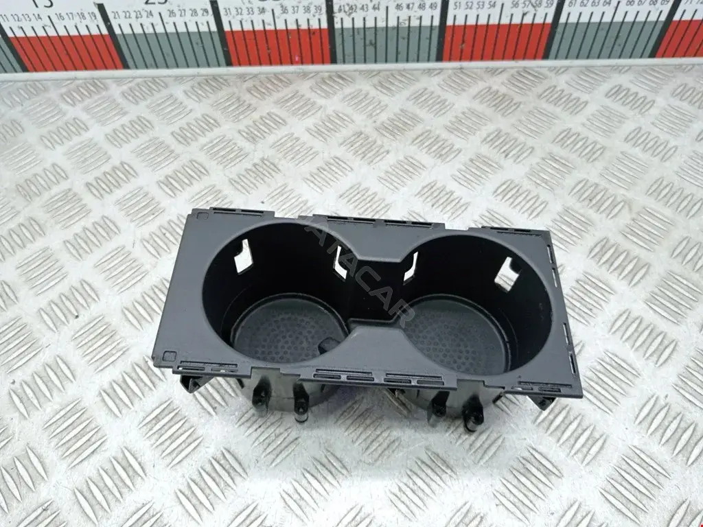 Подстаканник 5N0862535