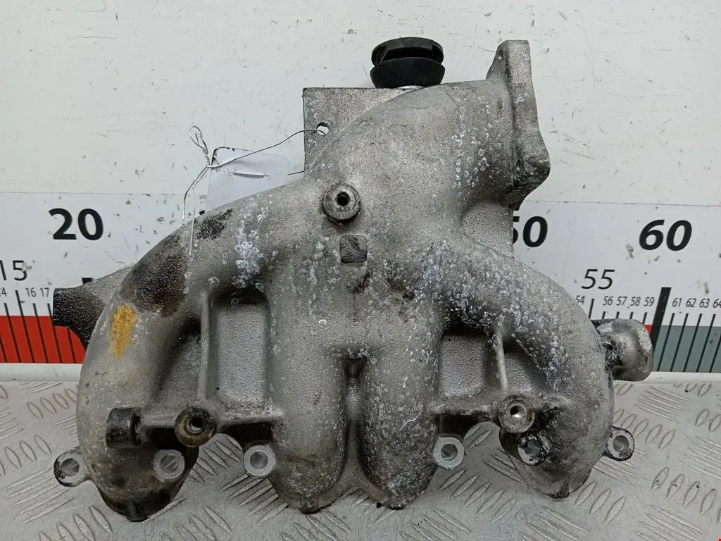 Коллектор впускной 03G129713, 03G129713C