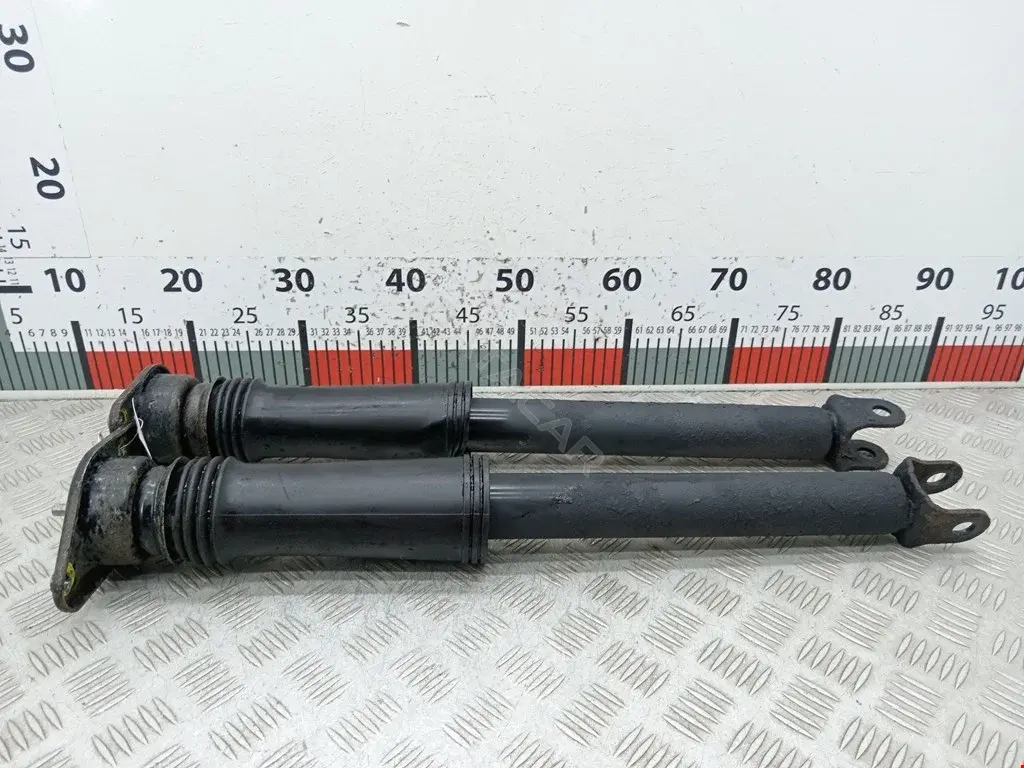 Амортизаторы 553113Z770, G121077LR