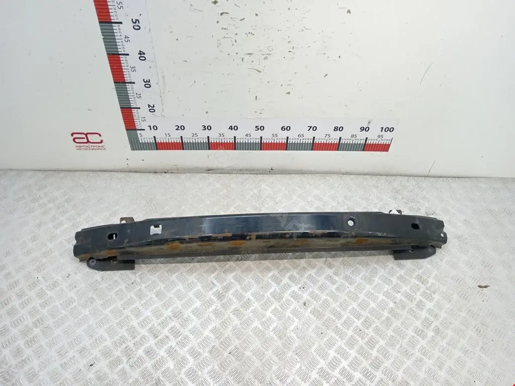 Усилитель бампера 7M3807105B