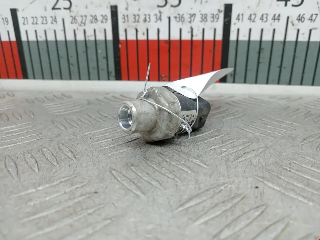 Датчик давления кондиционера 02517, 113594, 113594001