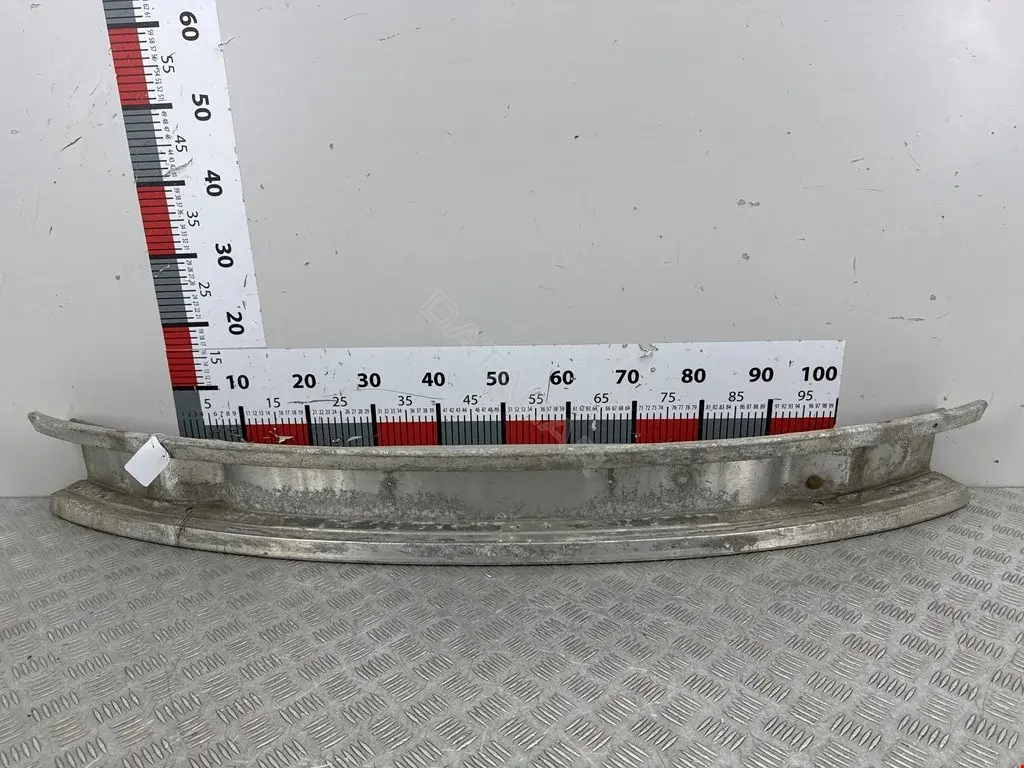 Усилитель бампера 4373510