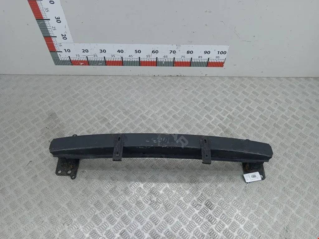 Усилитель бампера 5J0807109B