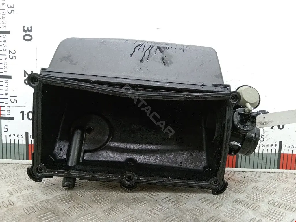 Дроссельная заслонка 028128063E