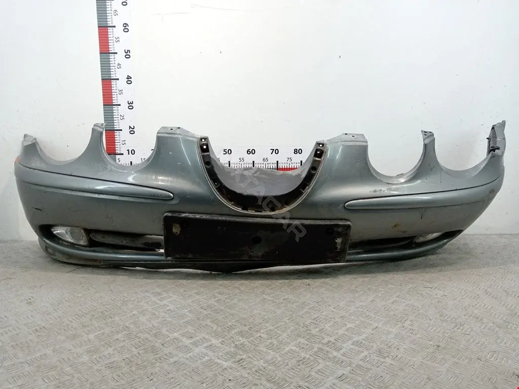 Передний бампер XR87632XXX
