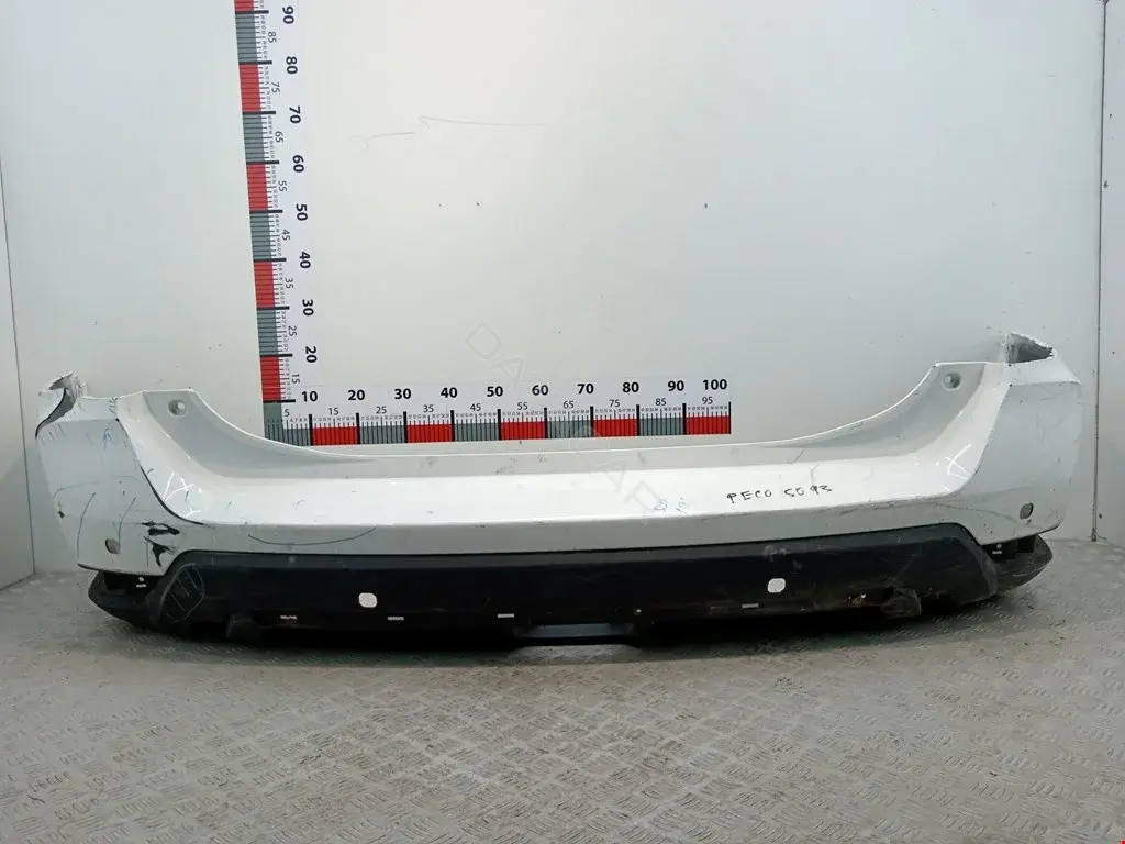 Задний бампер 16XT950, 850224CM0H, 850224CN0H