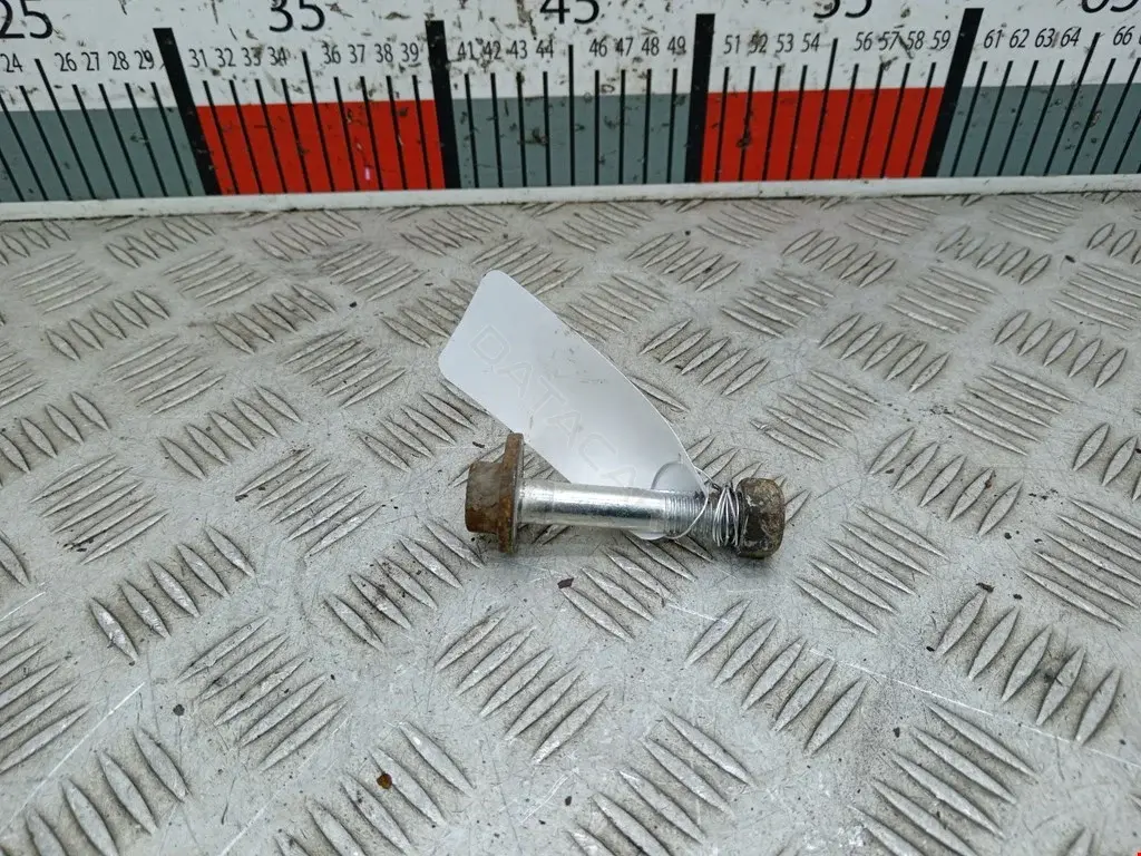 Болт развальный 2203328