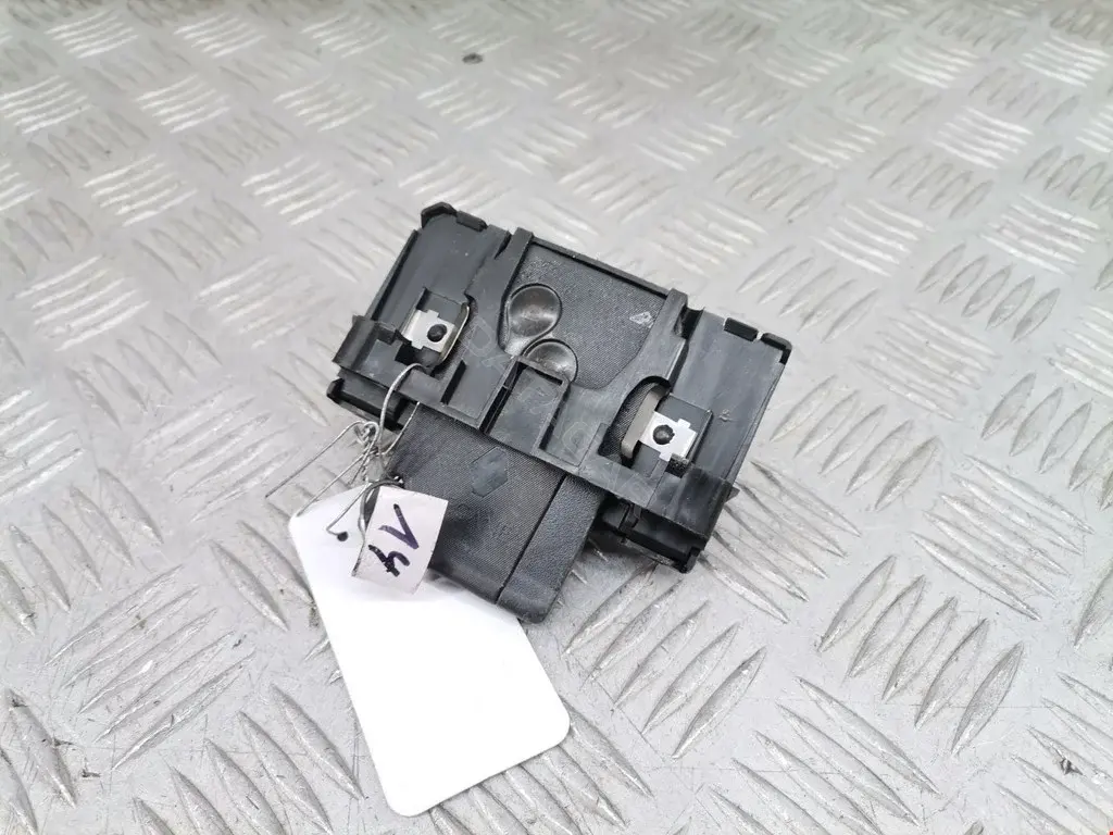 Замок зажигания 8200074331, S118539001E
