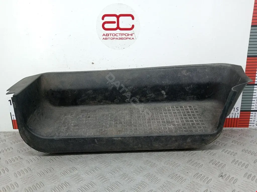 Накладка на порог 701863736B