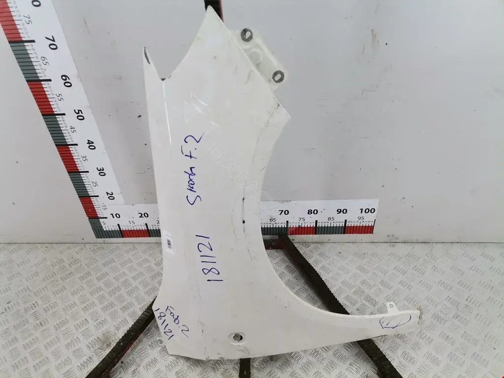 Крыло переднее 01706012, 1706012, 1ASF2031FR