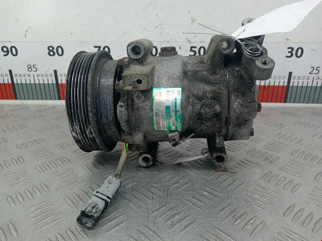 Компрессор кондиционера 8200220924, SD6V121445A