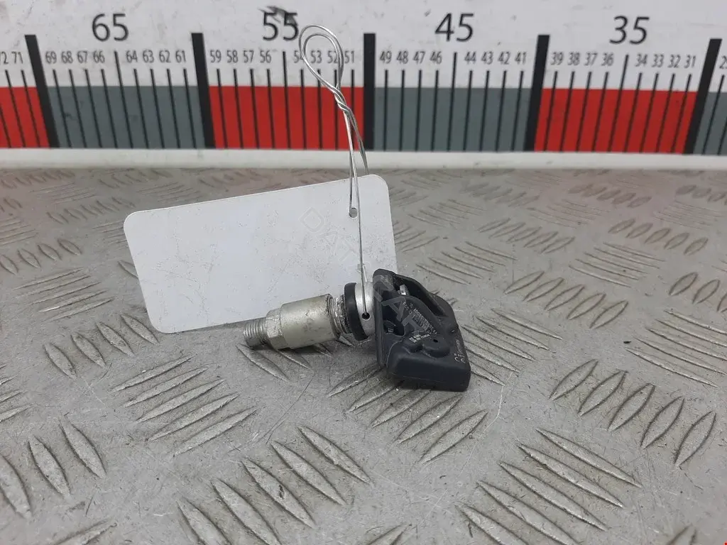 Датчик давления в шинах 36106877936, 6877936, LM05585