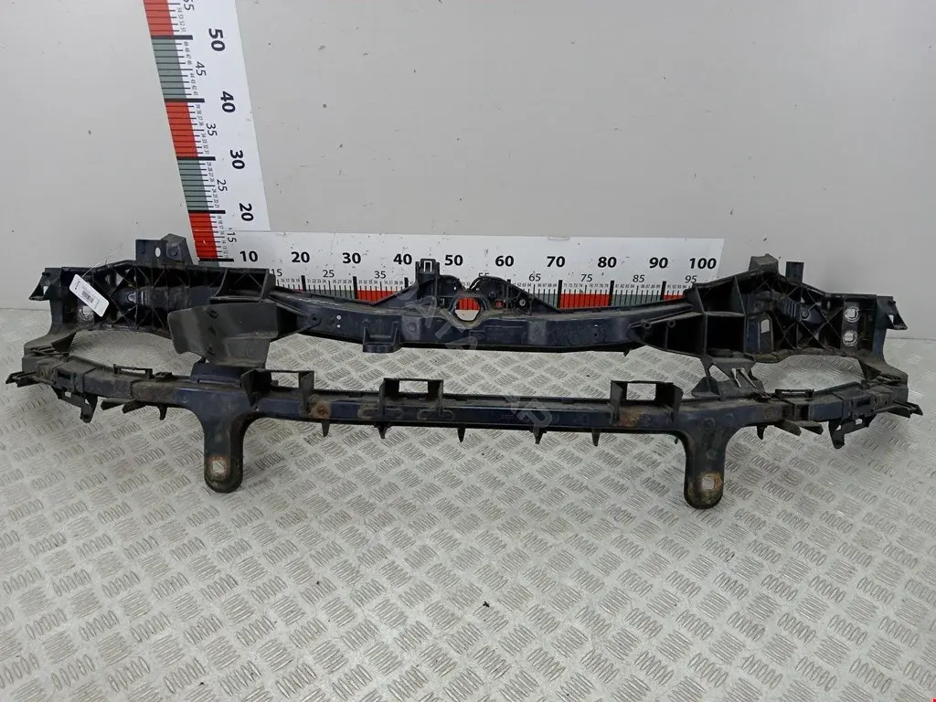 Панель передняя 3M518B041AU