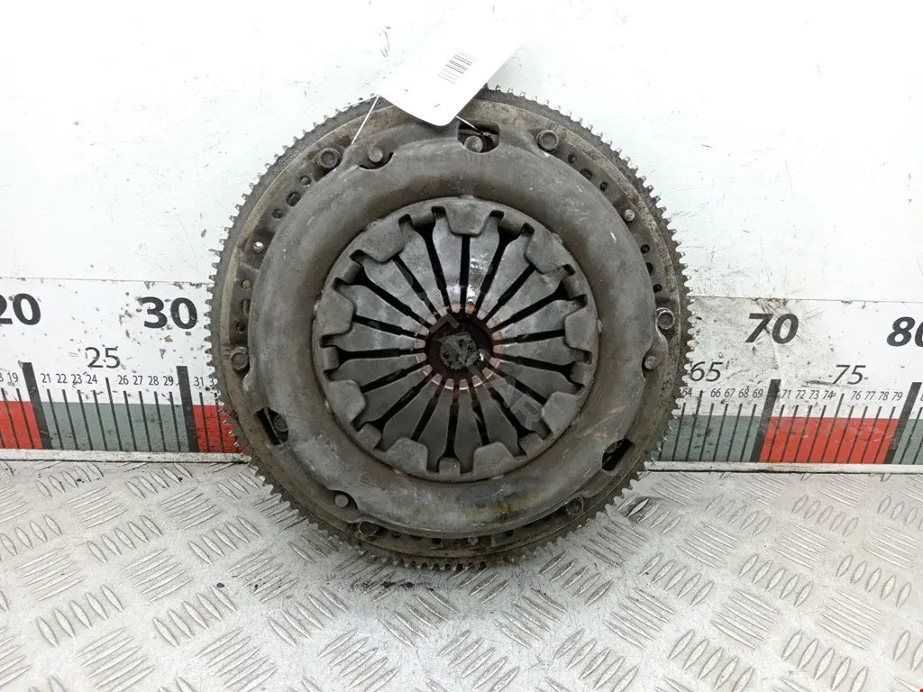 Маховик 03D105269, 03D105269D, 03D105270