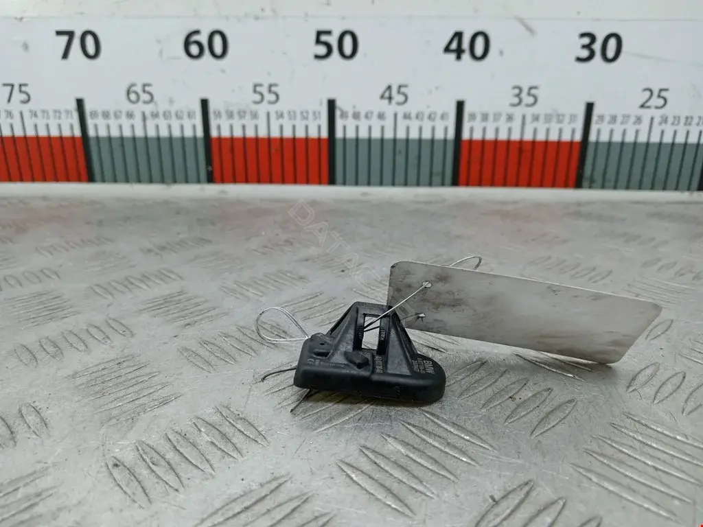 Датчик давления в шинах 36106877936, 6877936, LM05585